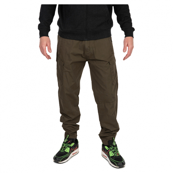 Fox Collection LW Cargo Trouser Green/Black in der Gruppe Kleidung & Schuhe / Kleidung / Hosen / Outdoorhosen bei Sportfiskeprylar.se (CCL250r)