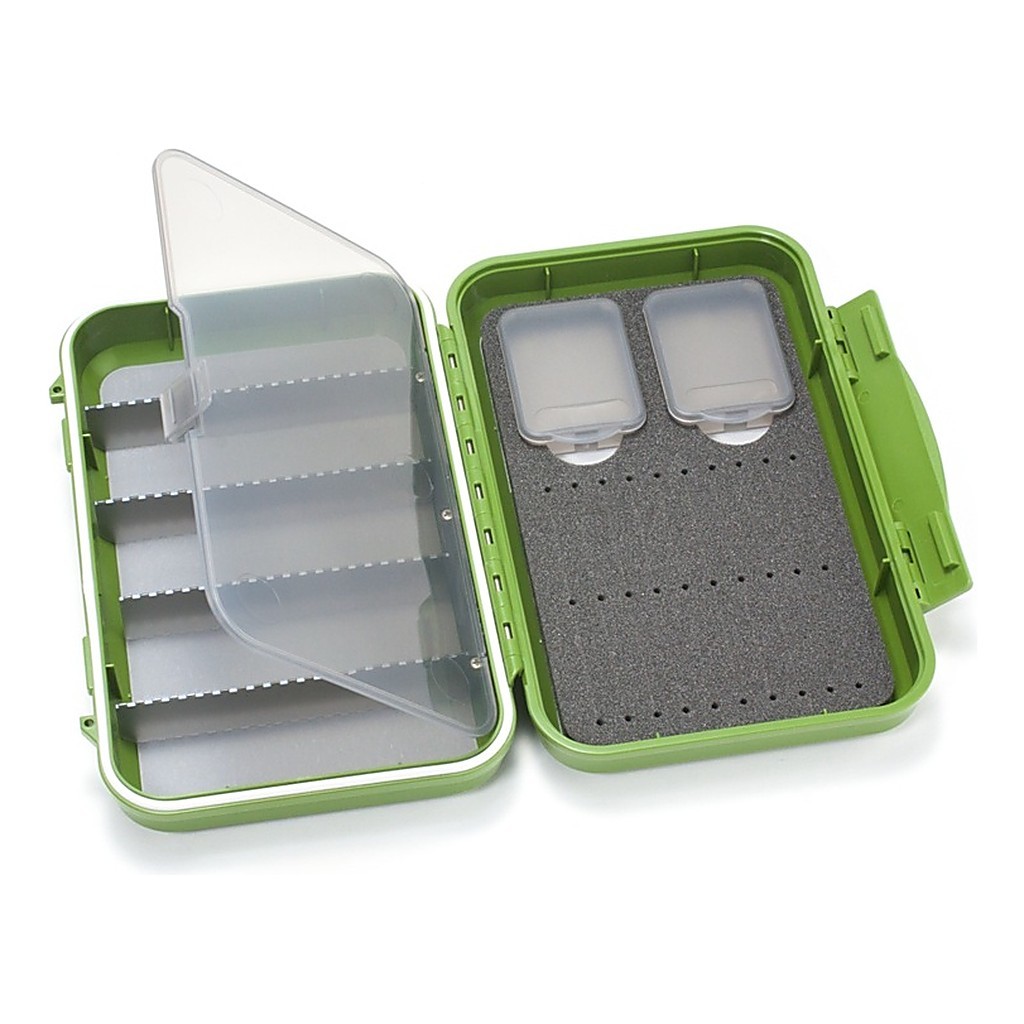 C&F Design Medium 2-Row WP Tube Fly Case w 5 Comp (CF-2405H) Olive in der Gruppe Aufbewahrung / Boxen & Dosen / Fliegenboxen bei Sportfiskeprylar.se (1100184)