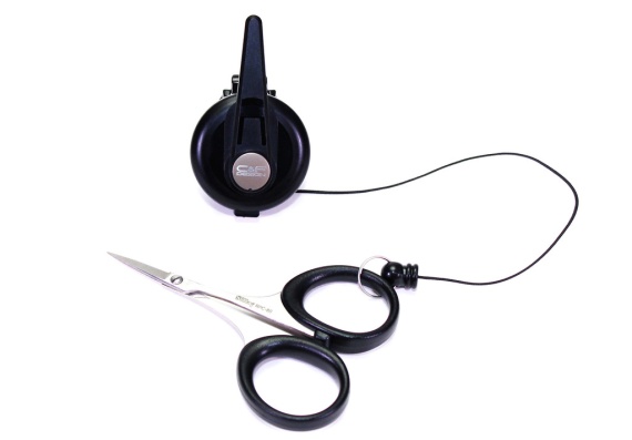 C&F Flex Pin-On Reel/Scissors (CFA-72WS) in der Gruppe Werkzeuge & Zubehör / Pin-On-Reels bei Sportfiskeprylar.se (1120178)