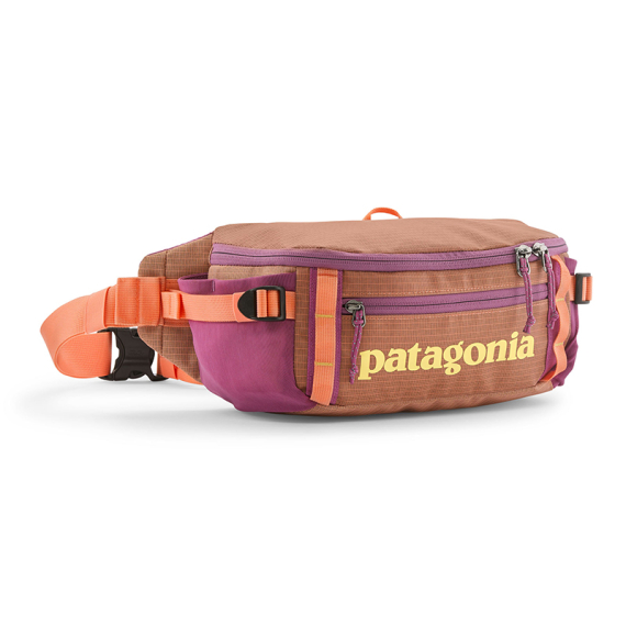 Patagonia Black Hole Waist Pack 5L PCHS in der Gruppe Verwahrung / Angeltaschen / Hip Packs bei Sportfiskeprylar.se (49282-PCHS-ALL)