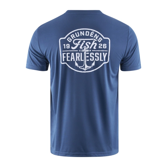 Grundéns Fish Fearlessly SS Tech Tee Blue Abyss in der Gruppe Kleidung & Schuhe / Kleidung / T-shirts bei Sportfiskeprylar.se (50117-477-0014r)