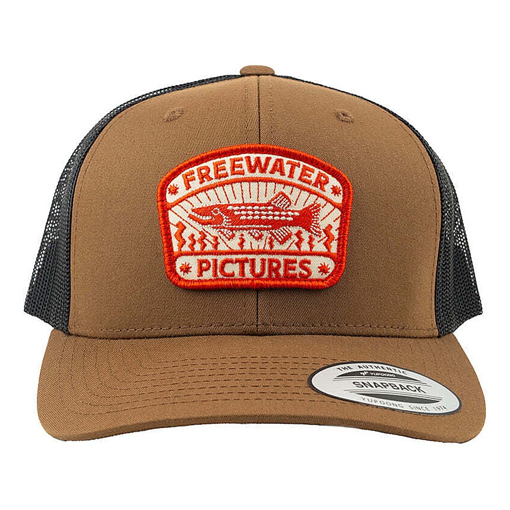 Freewater Pictures Inca Pike Trucker Cap - Brown/Black in der Gruppe Kleidung & Schuhe / Kappen & Kopfbedeckungen / Caps / Trucker-Kappen bei Sportfiskeprylar.se (7350139701785)