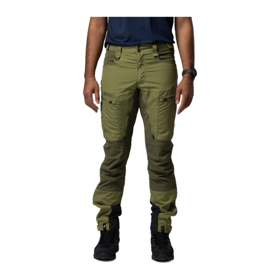 Beyond Nordic BN004 M\'s Outdoor Pants Woodland Green in der Gruppe Kleidung & Schuhe / Kleidung / Hosen / Outdoorhosen bei Sportfiskeprylar.se (BN004-M-GREEN-Lr)