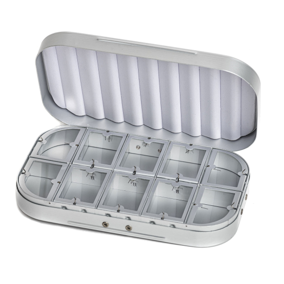 Aluminium box 10 compartments - Silver in der Gruppe Verwahrung / Boxen & Dosen / Fliegenboxen bei Sportfiskeprylar.se (CH-305)