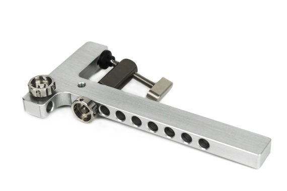 Marc Petitjean Swiss Vise C-Clamp Light in der Gruppe Haken & Zubehör / Fliegenbinden / Bindestock bei Sportfiskeprylar.se (PE-SV-ACC12)