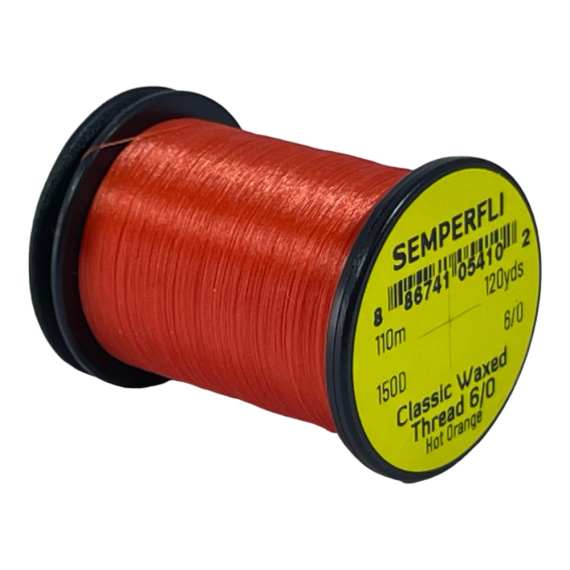 Semperfli Classic Waxed Thread 110m 12/0 - Hot Orange in der Gruppe Haken & Zubehör / Fliegenbinden / Fliegenbindematerial / Bindedragt bei Sportfiskeprylar.se (SCWX112HOR)