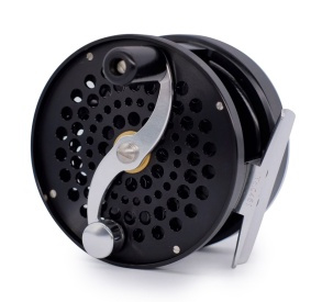 Iwana Salmon Series Fly Reel Large Black